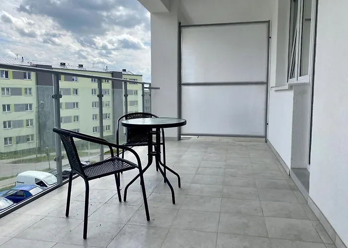 Apartment Insat IV